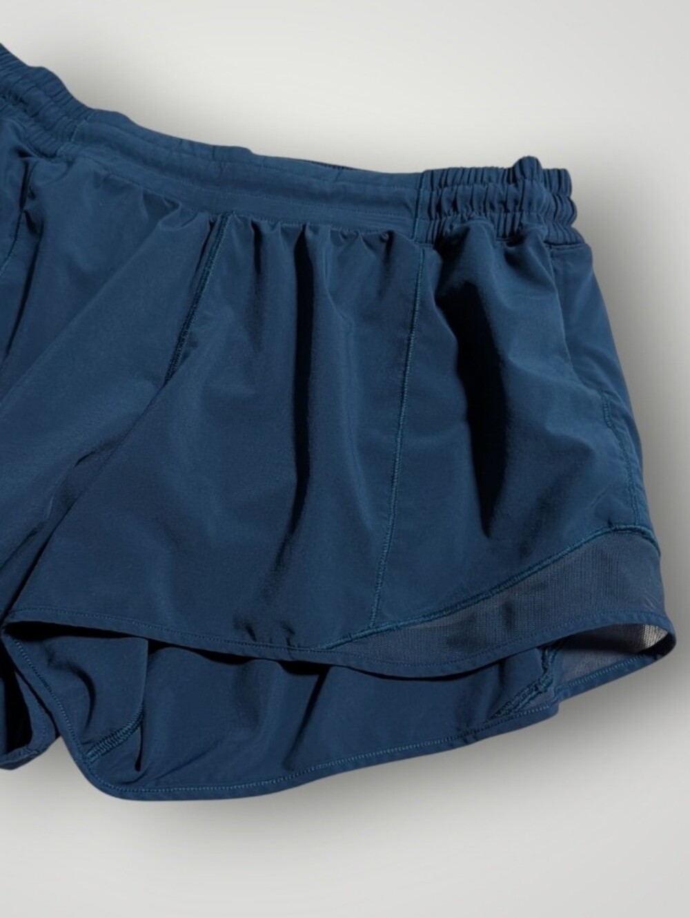 Lululemon Hotty Hot Lined Shorts Il Long - Picture 4 of 13